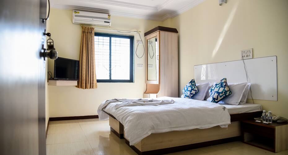 Hotel Jeet Paradise, Phaltan 4
